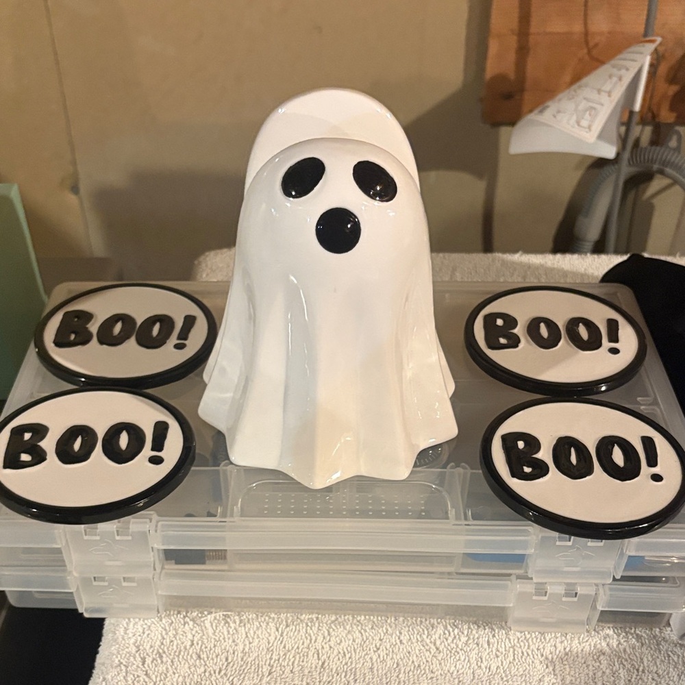 Ghost Coaster Holder and Coasters
